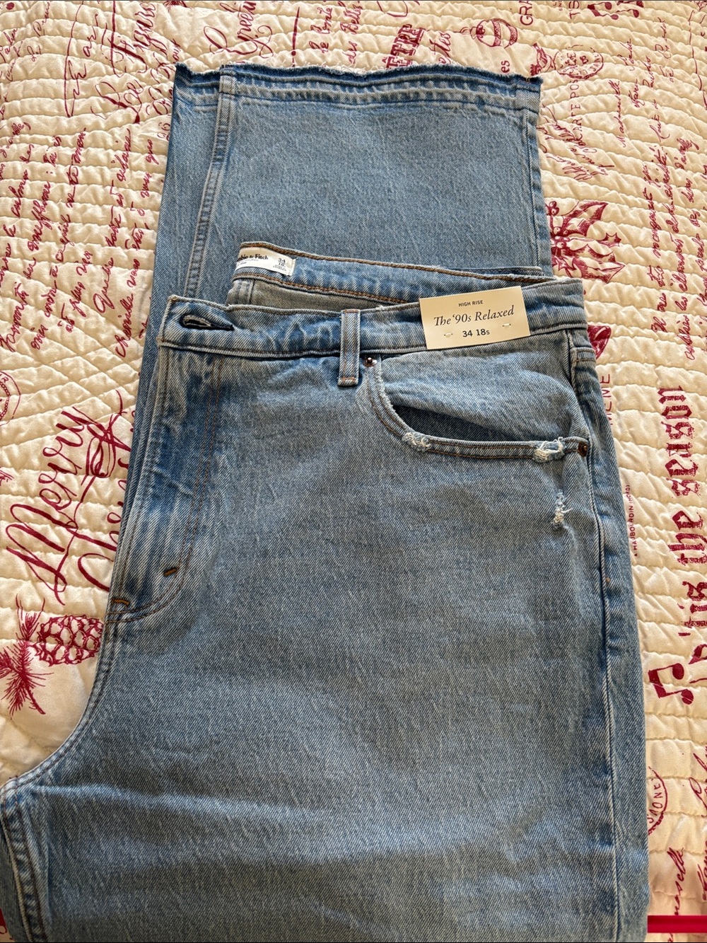 Abercrombie & Fitch Light Blue Women's The 90's relaxed Jeans size 18s
